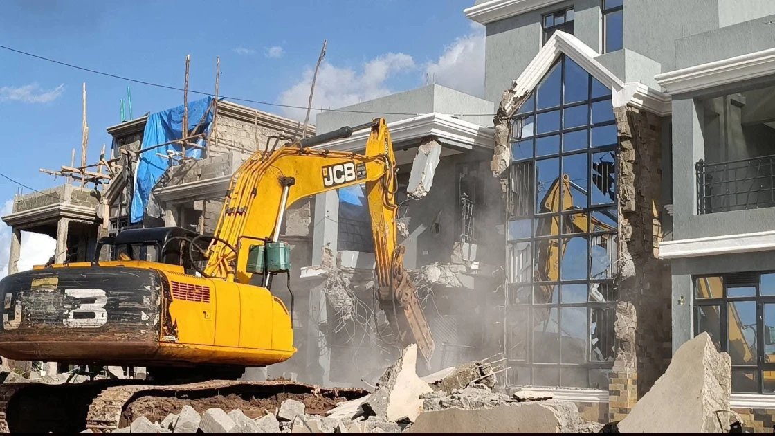 Multi-million shilling homes demolished in Marurui land row