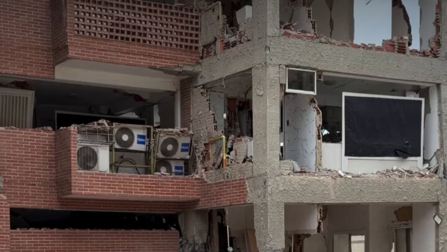Engineers Reveal Why Building Refused to Collapse in Venezuela