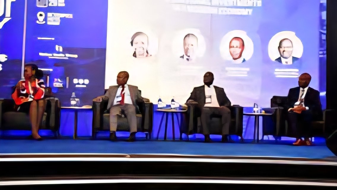 Panellists speaking during a session on traditional investments in a modern economy at a Business Daily conference, as seen in file 229621.png.