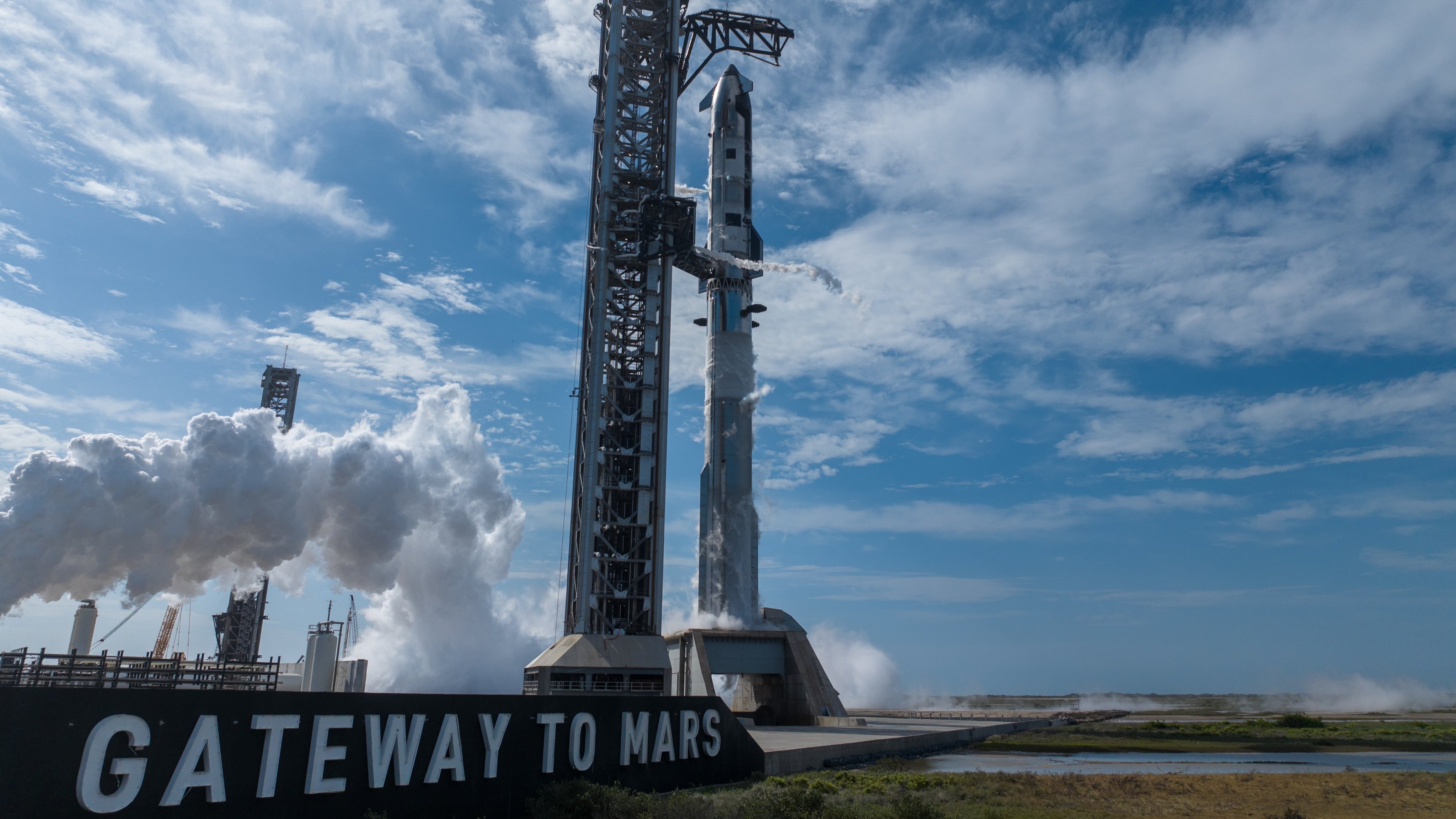 SpaceX Starship V3 fully stacked on the launch pad at Starbase, Texas, ready for Flight 12