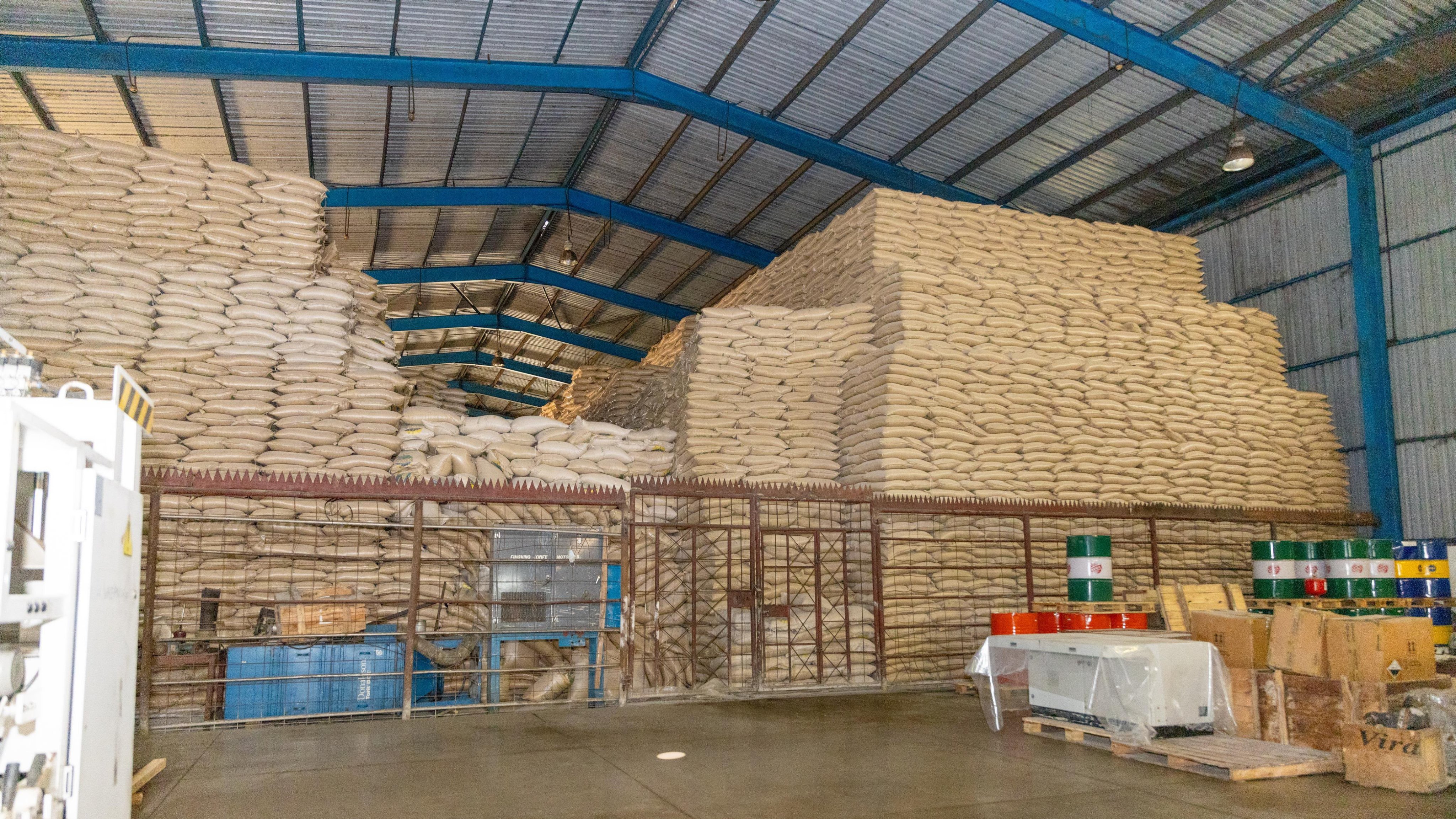 President William Ruto visited inside the Nzoia Sugar processing facility.
