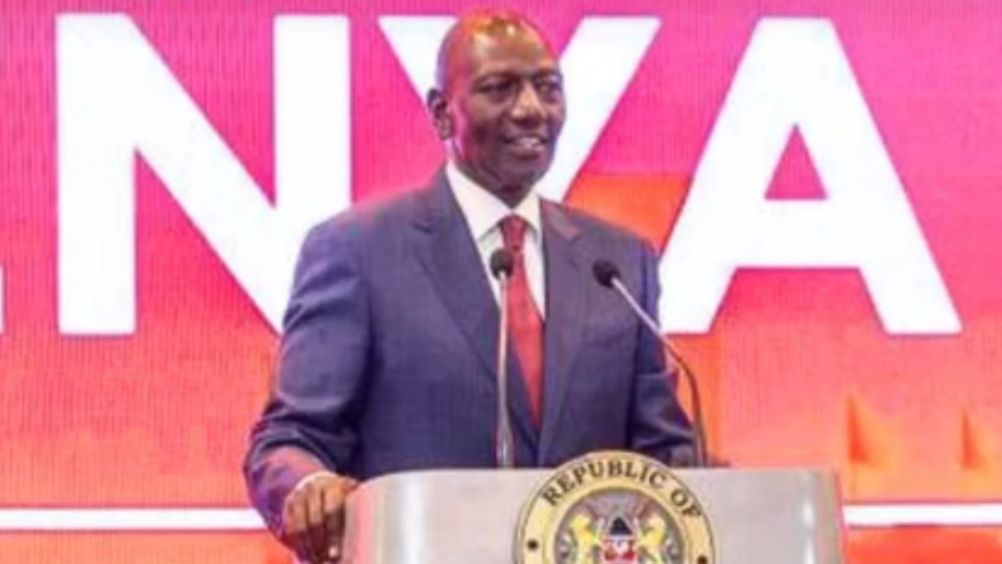 President William Ruto announcing a major highway expansion plan linking Mombasa to Nairobi and other regional roads.