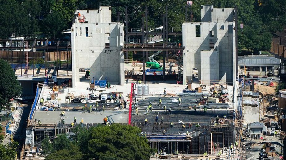 Supreme Court allows construction of White House ballroom to continue