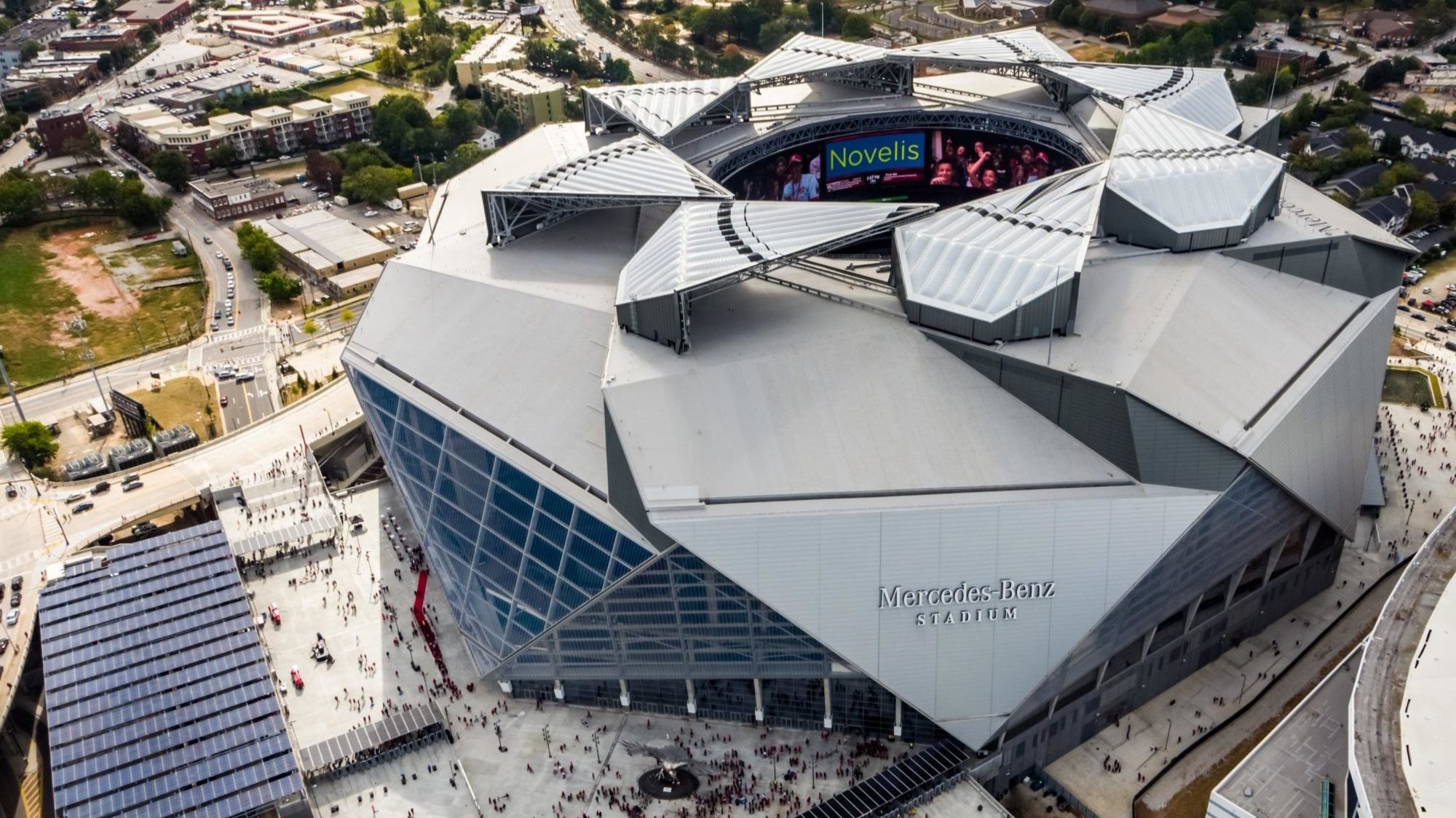 Atlanta/Mercedes-Benz Stadium: The Venue With the Roof That Opens Like a Camera Lens Hosting World Cup 2026 Match 13