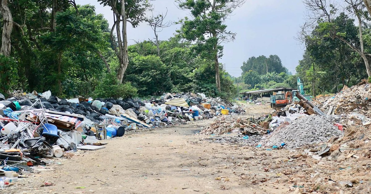 Singapore Denies Exporting Construction Waste to Malaysia Amid Illegal Dumping Probe