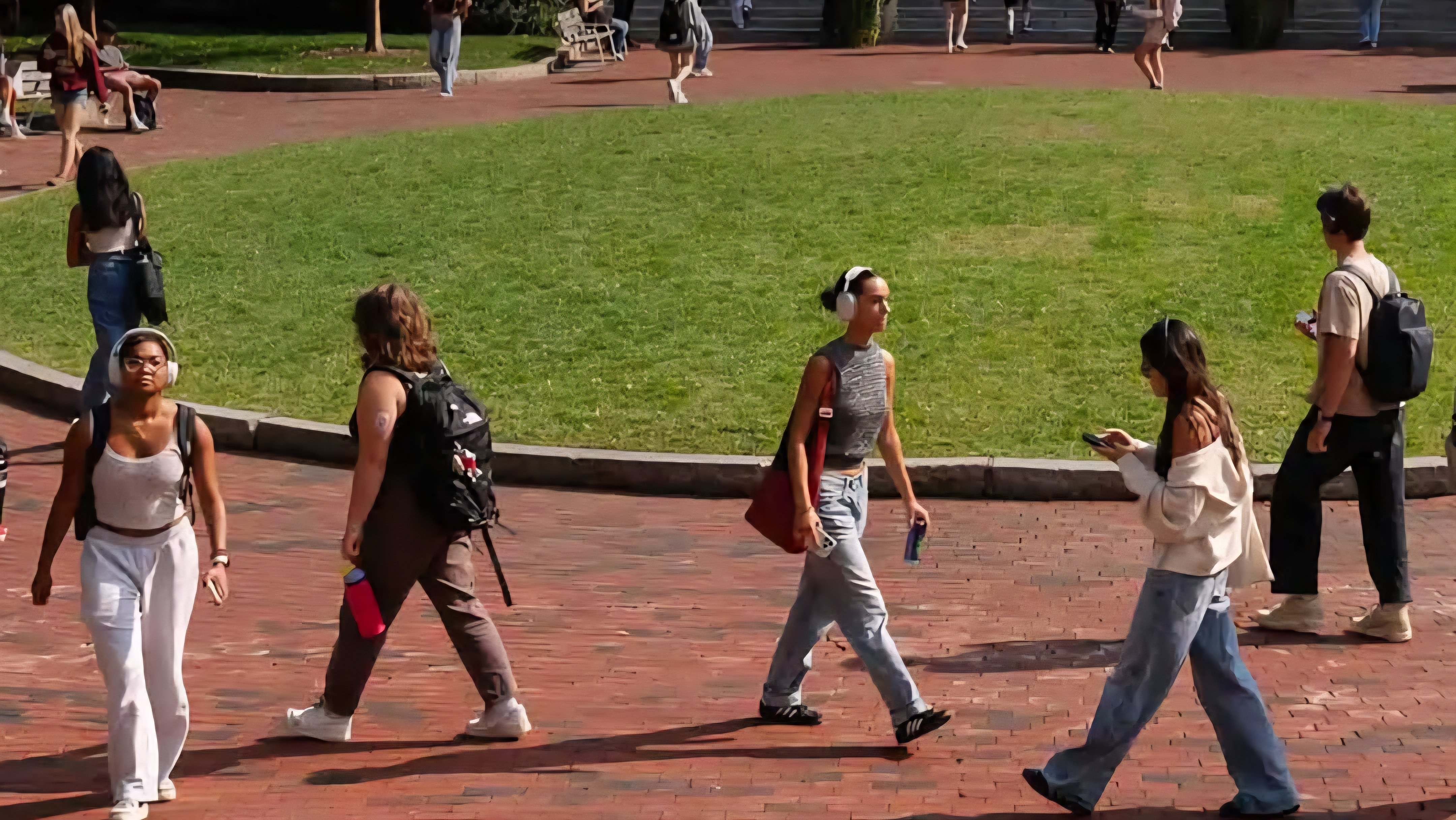 White House Overhauls Decades-Old Visa Rules for Foreign Students