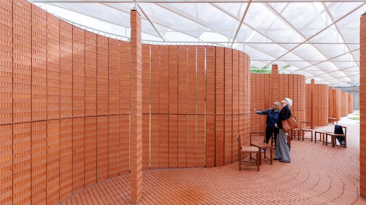 Why This Year's Serpentine Pavilion Used One Line of Bricks Instead of Two