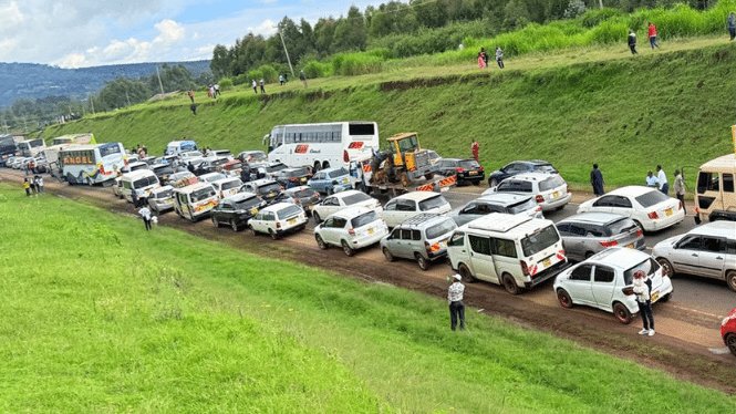 KeNHA Issues Travel Advisory as Holiday Traffic Surges on National Highways