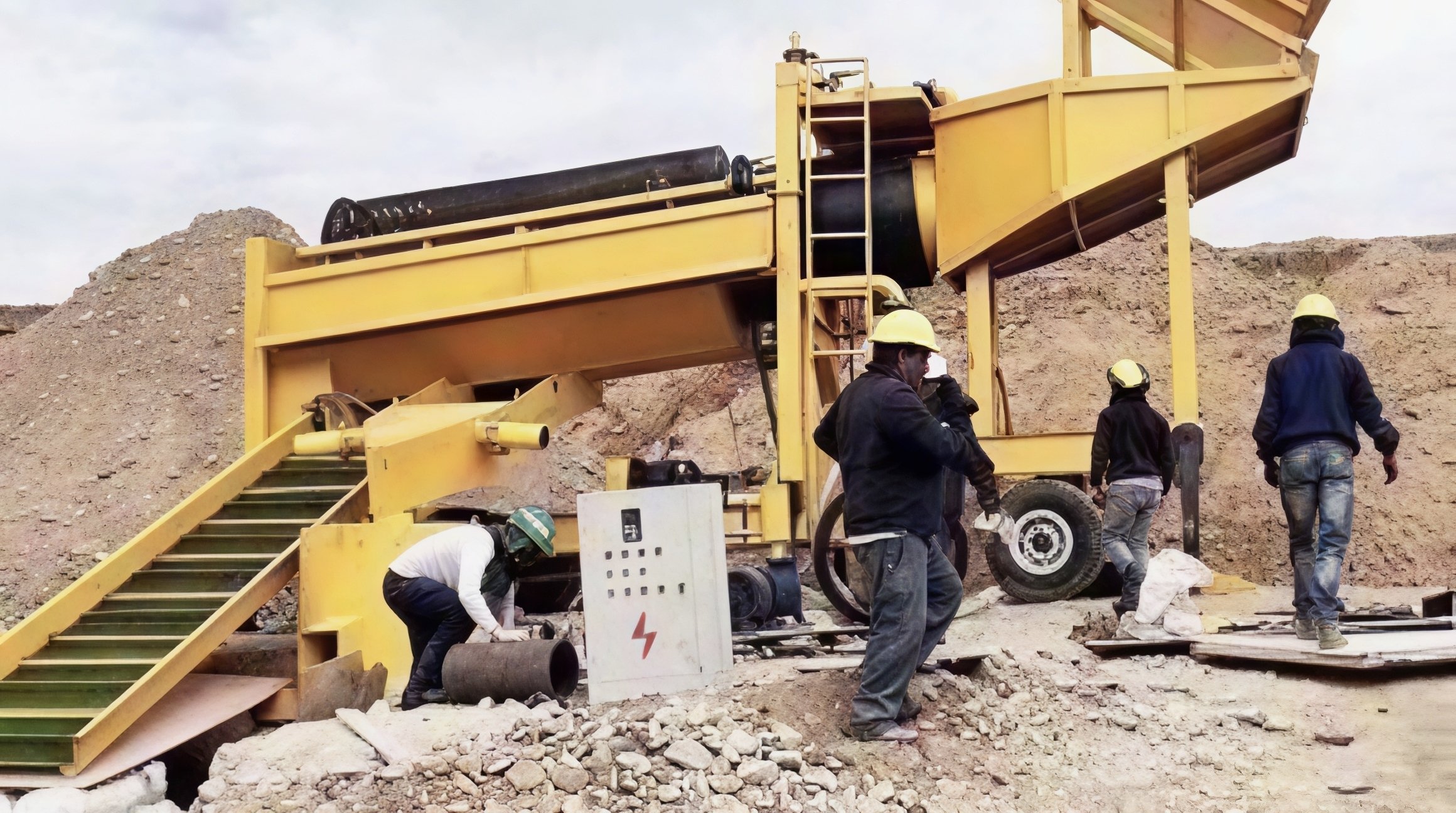 Chinese Investors Unveil CFA45.2 Billion Zircon Project In East Cameroon