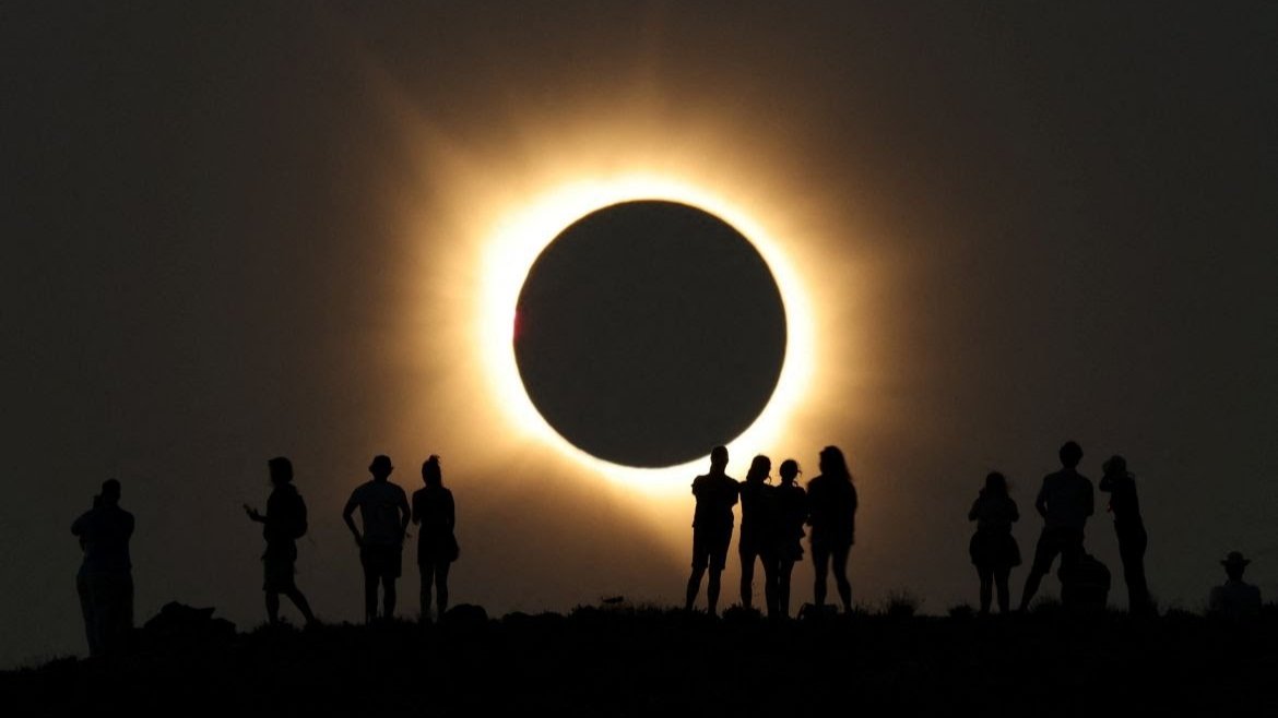The moon completely covers the sun during the total solar eclipse as seen from the Javalambre Astrophysical Observatory in Arcos de las Salinas, near Teruel, Spain. [Christian Hartmann/Reuters]