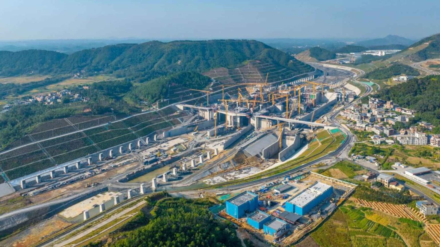 China Cuts 134-Kilometer Canal to Connect Inland Rivers with Global Sea Routes