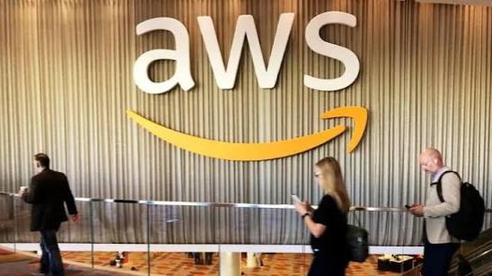 Amazon web services to spend $1bn putting AI engineers inside customer teams