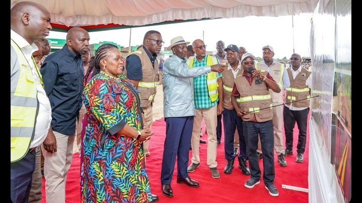 President William Ruto speaking during the launch of Sh4.89 billion road projects in Nakuru County, with local leaders and residents in attendance.