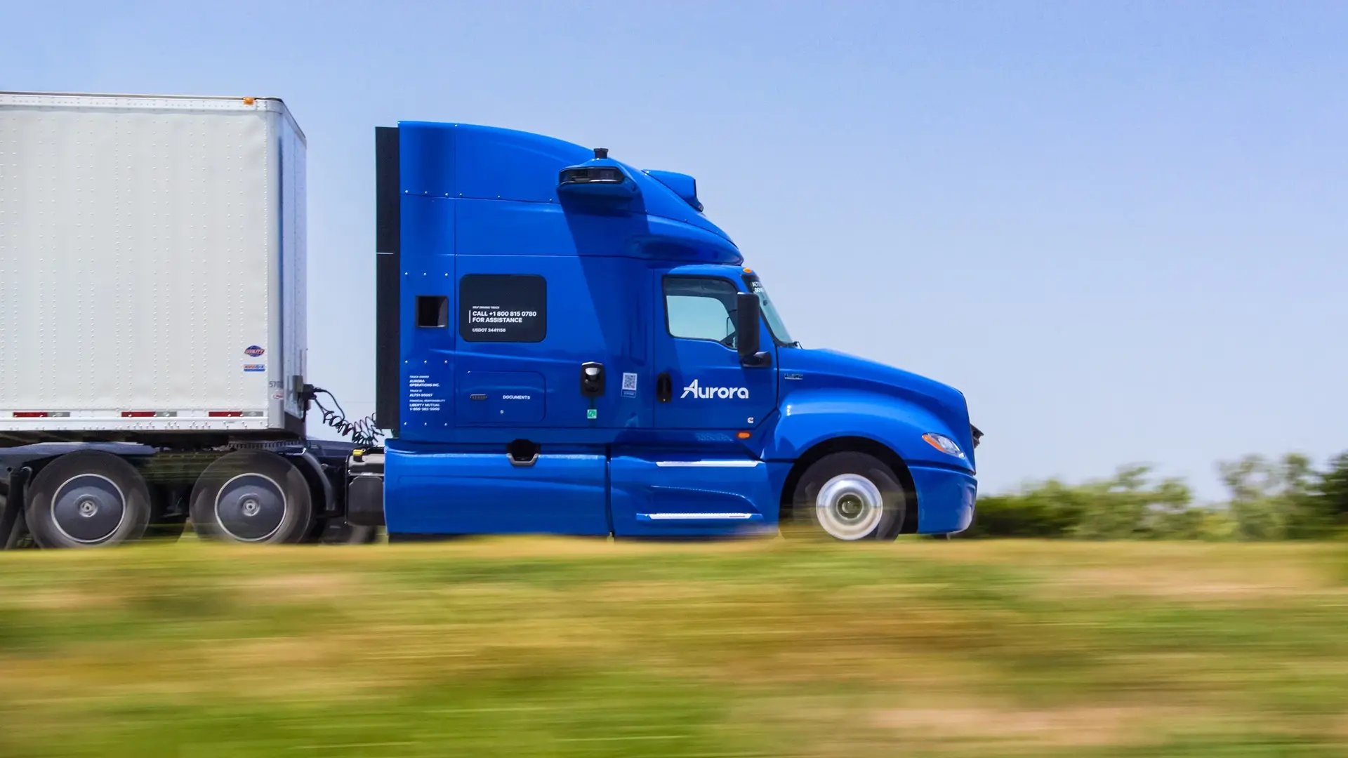 Aurora Launches Long-Life Driverless Freight Fleet for Sun Belt Corridor Expansion
