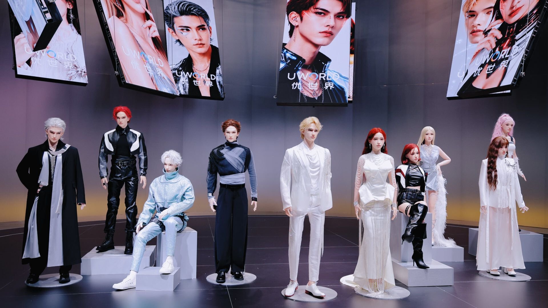 The file 291859.png shows a lineup of seven hyper-realistic UWorld U1 humanoid companion robots dressed in fashionable clothing at a launch event.