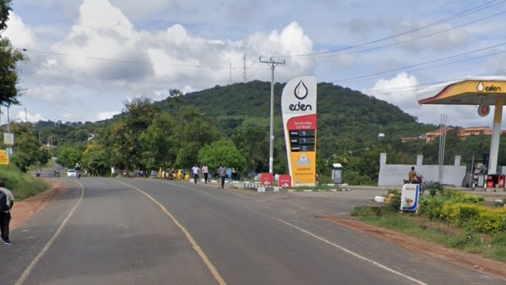 A section of the regional paved highway