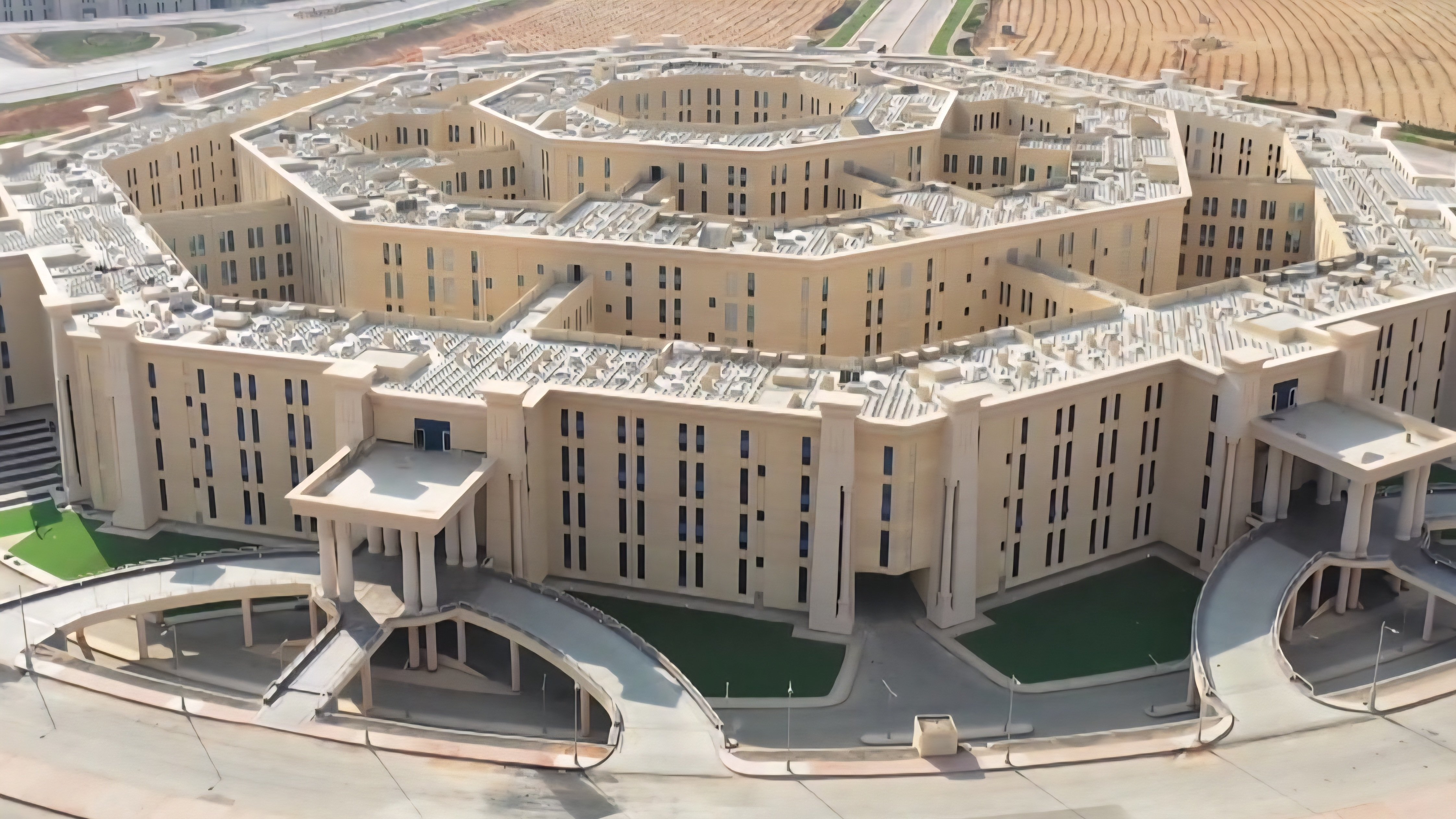 Egypt Unveils Sprawling New Octagon Military Headquarters
