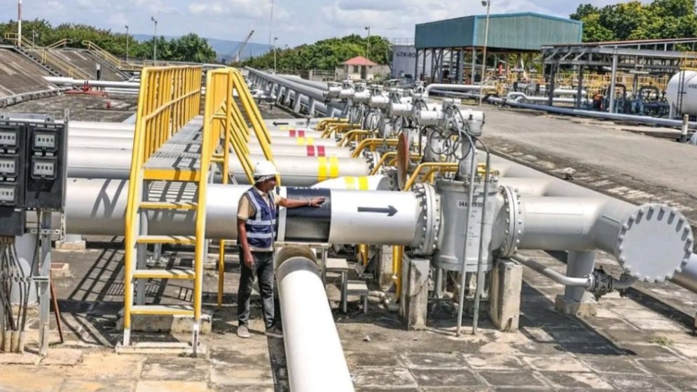 Inside 450km Line 5 Pipeline Pumping Four Fuel Types Daily