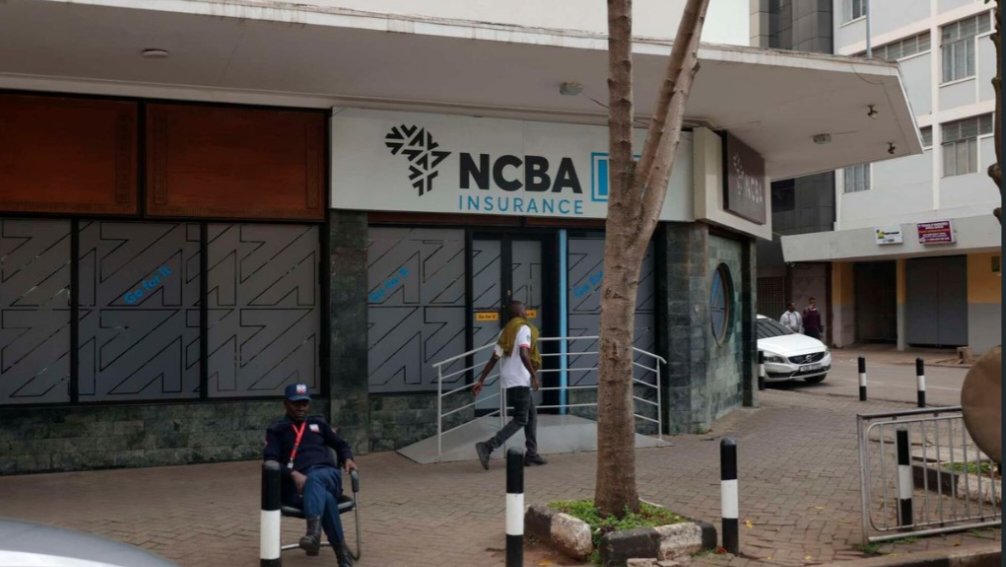 Commercial banks expand networks past 100 branches